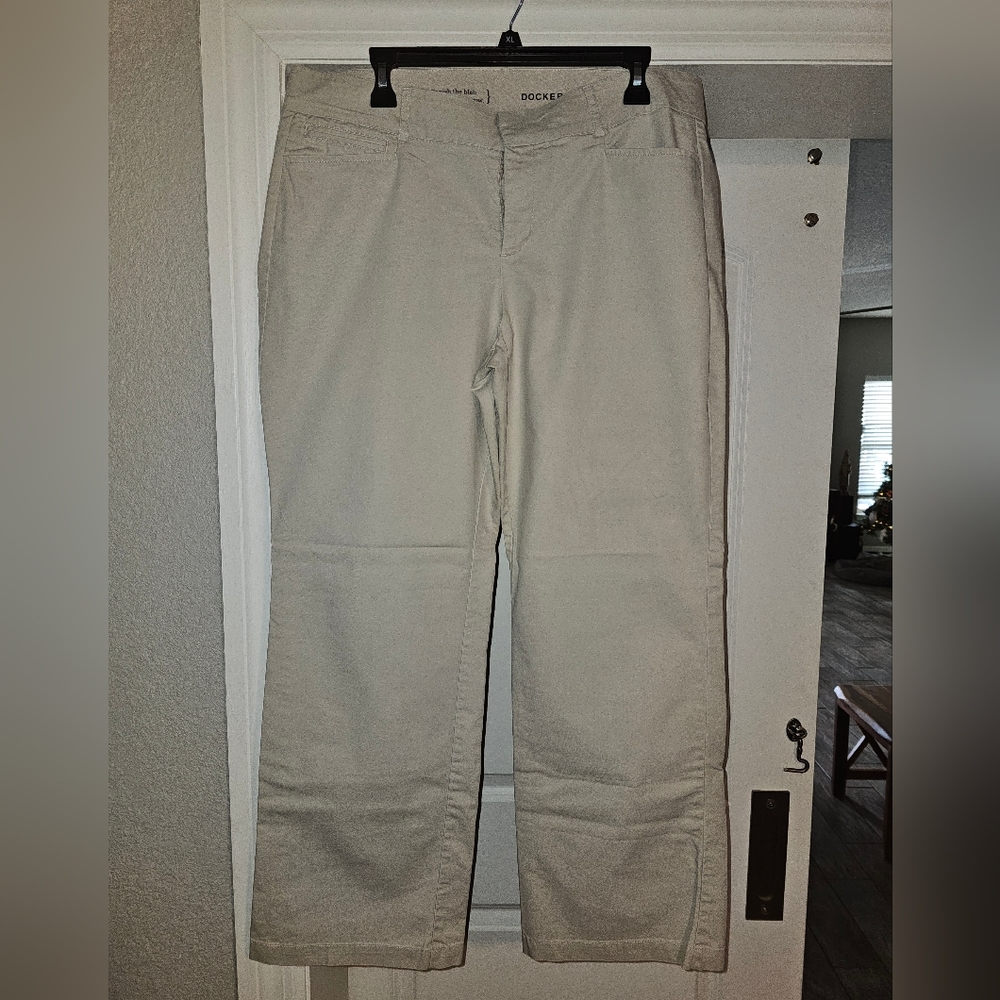 Dockers | Women's Size 16 Medium